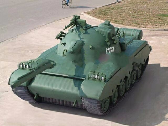 桂林小型军事坦克